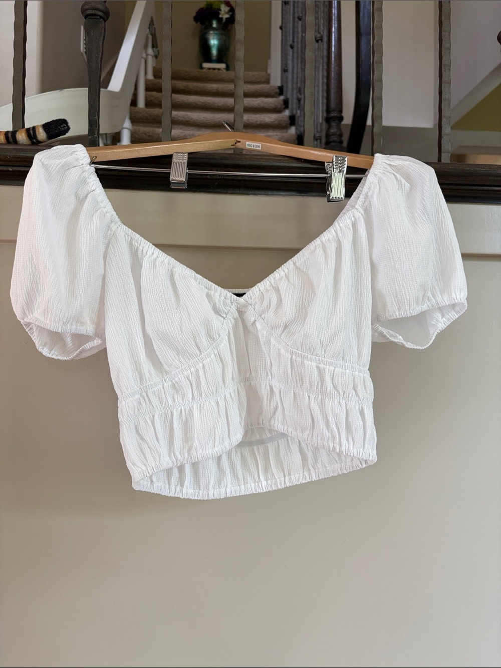 Forever 21 White Puff Sleeve Crop Top